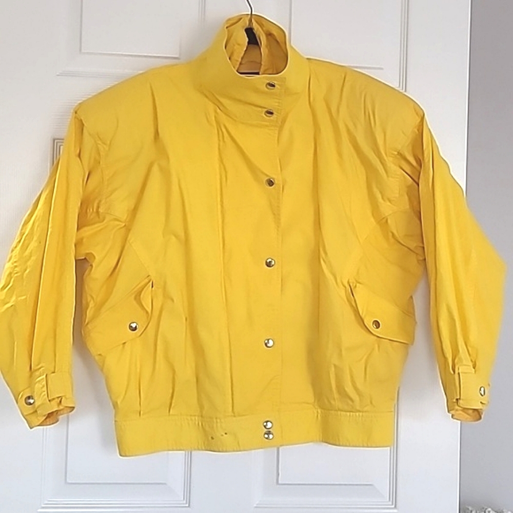 Vintage Raritan Sportswear size Large bright yellow 80s snaps cotton boxy jacket